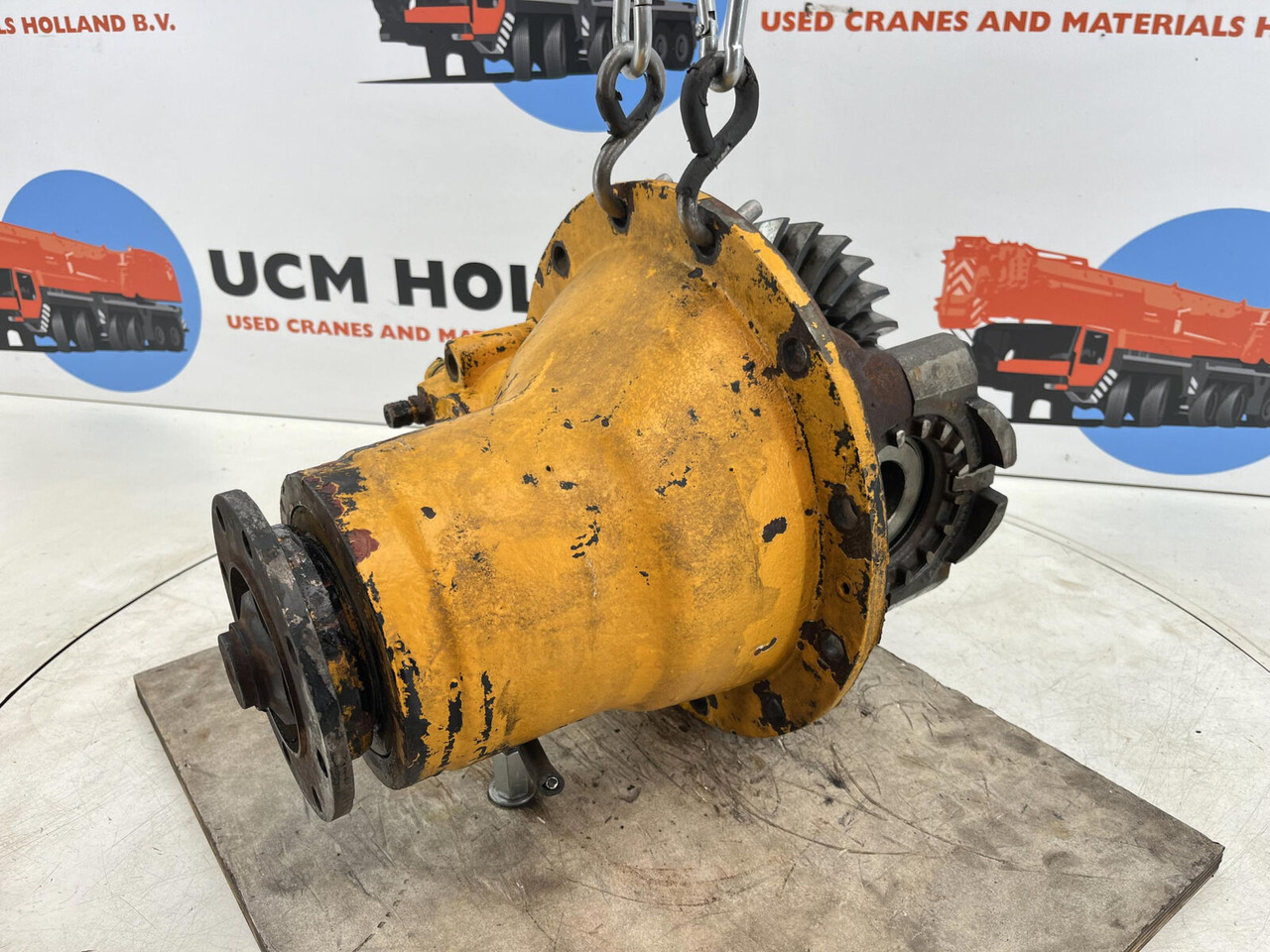 Krupp KMK 2025 end differential 11x29 axle 2 - Дифференциал для Мобильных кранов: фото 4 Krupp KMK 2025 end differential 11x29 axle 2 - Дифференциал для Мобильных кранов: фото 4