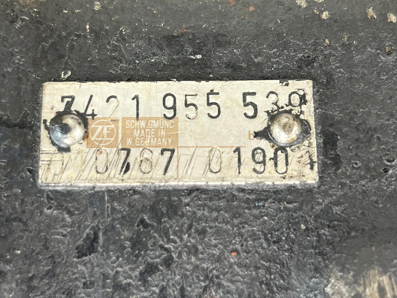 Рулевой механизм для Мобильных кранов Krupp KMK 4070 steering box only for parts: фото 6 Рулевой механизм для Мобильных кранов Krupp KMK 4070 steering box only for parts: фото 6