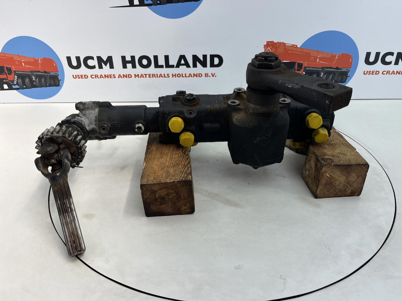 Liebherr LTM 1035-2 Steering box - Рулевой механизм для Мобильных кранов: фото 1 Liebherr LTM 1035-2 Steering box - Рулевой механизм для Мобильных кранов: фото 1