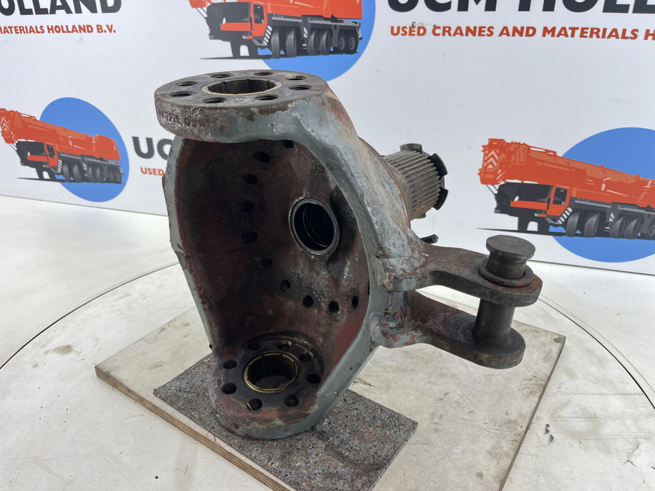 Liebherr LTM 1050-1 steering knuckle 16 holes axle 3 right - Поворотный кулак для Мобильных кранов: фото 4 Liebherr LTM 1050-1 steering knuckle 16 holes axle 3 right - Поворотный кулак для Мобильных кранов: фото 4