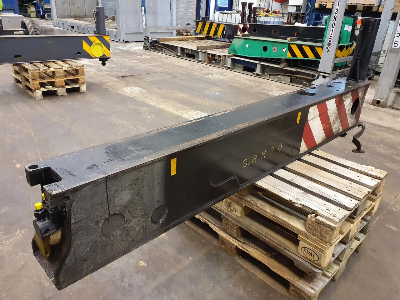 Liebherr LTM 1080-1 sliding beam complete front - Подвеска для Кранов: фото 3 Liebherr LTM 1080-1 sliding beam complete front - Подвеска для Кранов: фото 3