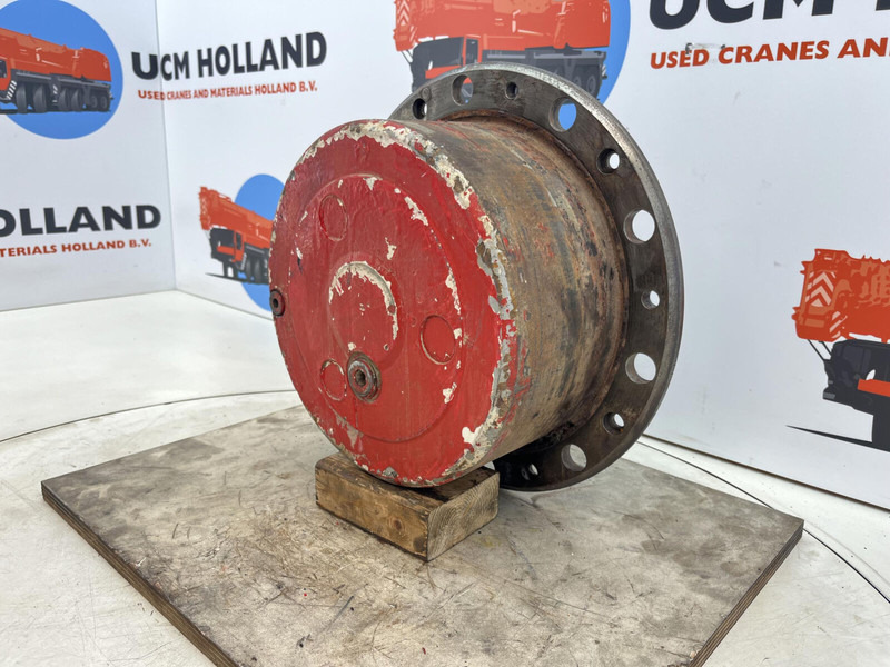 Liebherr LTM 1090 axle 5 planetary gear 22-25-74-40-3pl-H135-46 - Подвеска для Кранов: фото 2 Liebherr LTM 1090 axle 5 planetary gear 22-25-74-40-3pl-H135-46 - Подвеска для Кранов: фото 2
