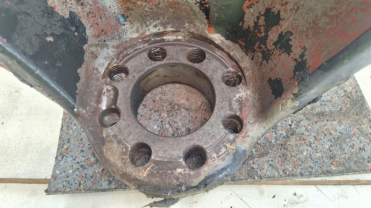 Поворотный кулак для Мобильных кранов Liebherr LTM 1160/2 Steering knuckle 16 holes axle 1: фото 8 Поворотный кулак для Мобильных кранов Liebherr LTM 1160/2 Steering knuckle 16 holes axle 1: фото 8