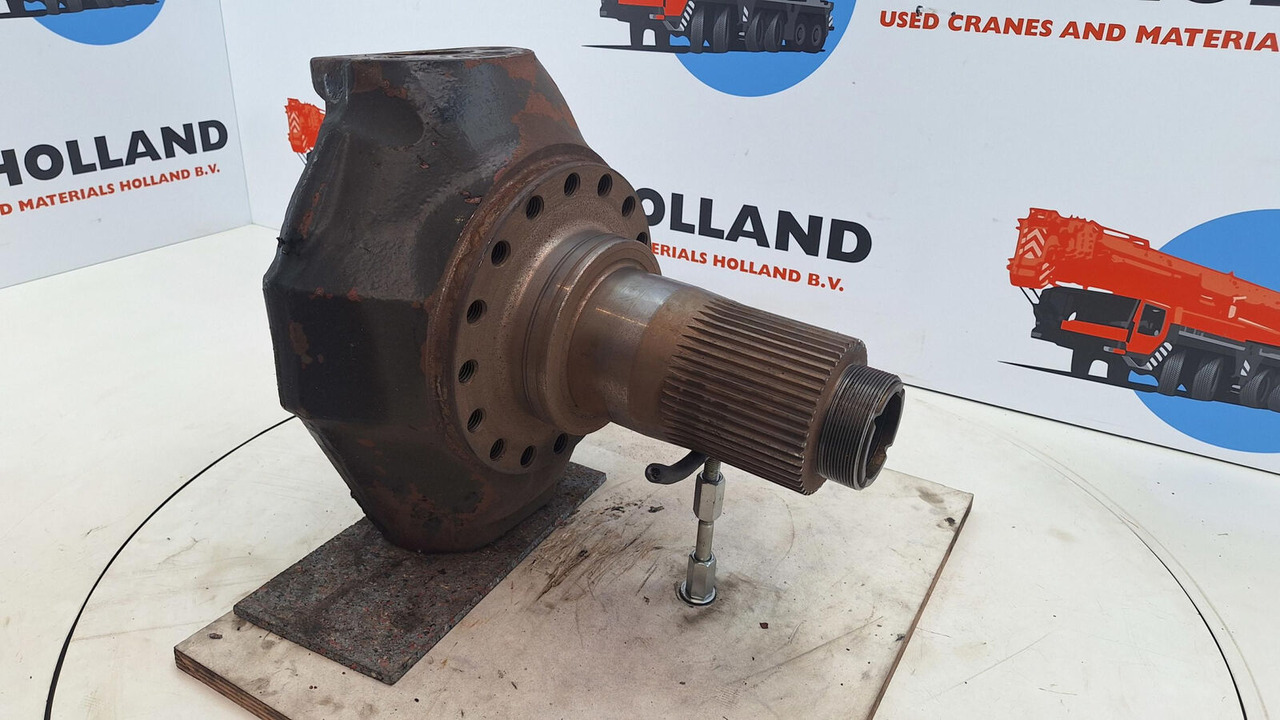 Liebherr LTM 1160/2 Steering knuckle 16 holes axle 1 - Поворотный кулак для Мобильных кранов: фото 3 Liebherr LTM 1160/2 Steering knuckle 16 holes axle 1 - Поворотный кулак для Мобильных кранов: фото 3