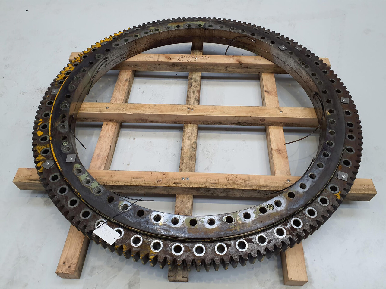 Liebherr LTM 1160-2 roller slewing ring - Поворотное кольцо для Мобильных кранов: фото 2 Liebherr LTM 1160-2 roller slewing ring - Поворотное кольцо для Мобильных кранов: фото 2