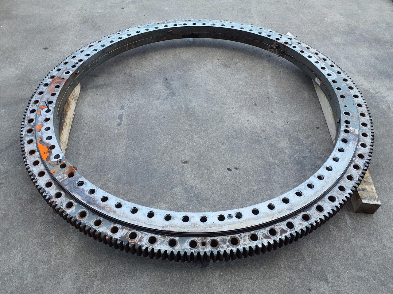 Liebherr LTM 1200/1 slewing ring - Поворотное кольцо для Мобильных кранов: фото 2 Liebherr LTM 1200/1 slewing ring - Поворотное кольцо для Мобильных кранов: фото 2
