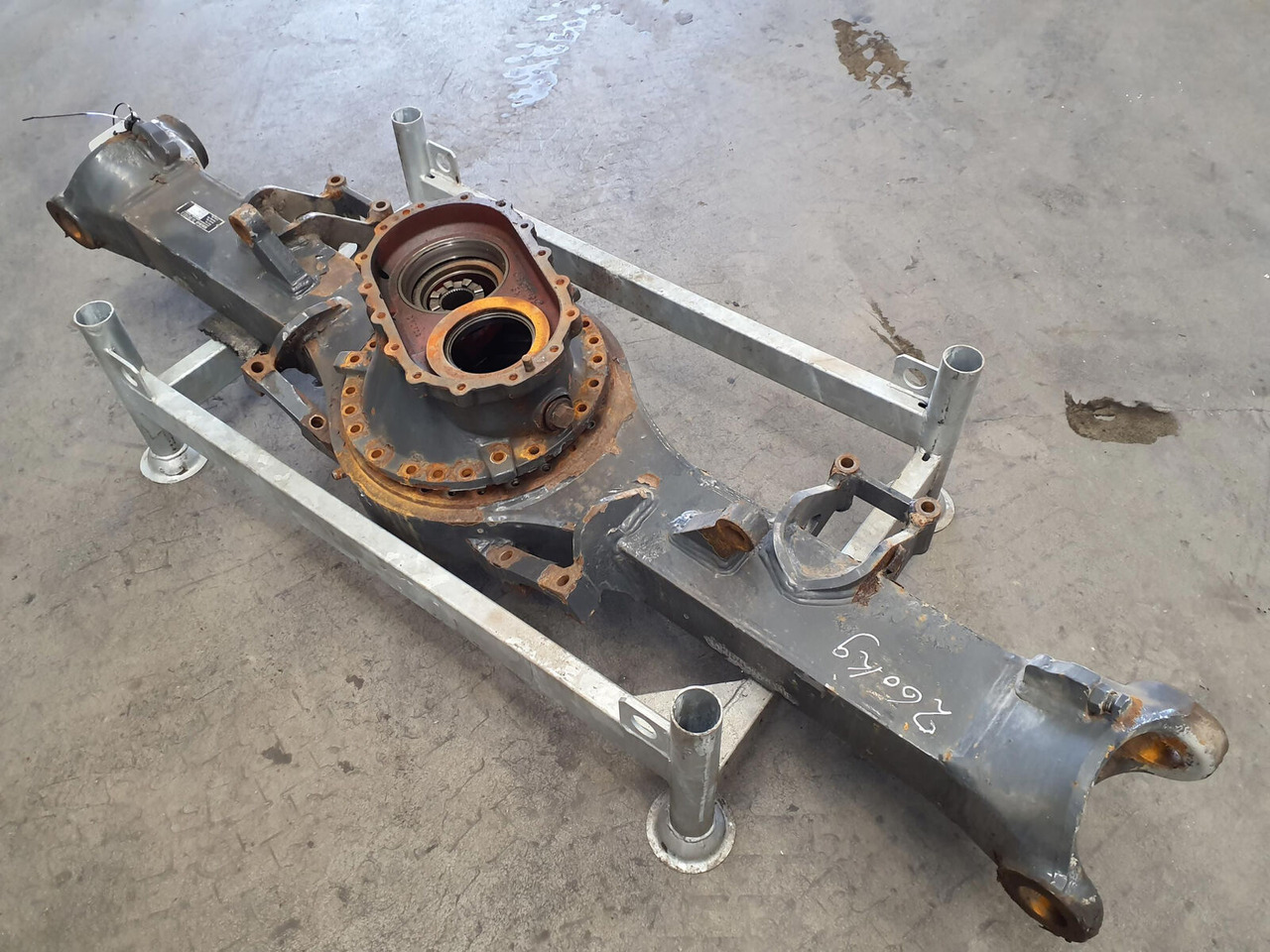 Liebherr LTM 1400-7.1 axle 3 housing - Ось и запчасти для Мобильных кранов: фото 3 Liebherr LTM 1400-7.1 axle 3 housing - Ось и запчасти для Мобильных кранов: фото 3