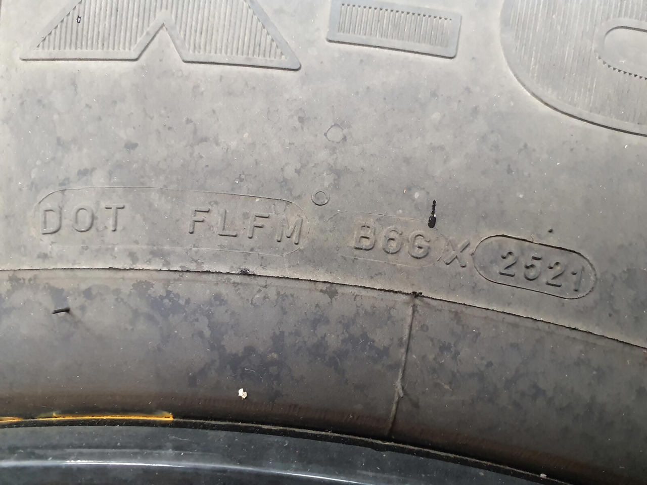 Liebherr Wheel 445/95R25 10 12 1p - Колесо для Кранов: фото 3 Liebherr Wheel 445/95R25 10 12 1p - Колесо для Кранов: фото 3