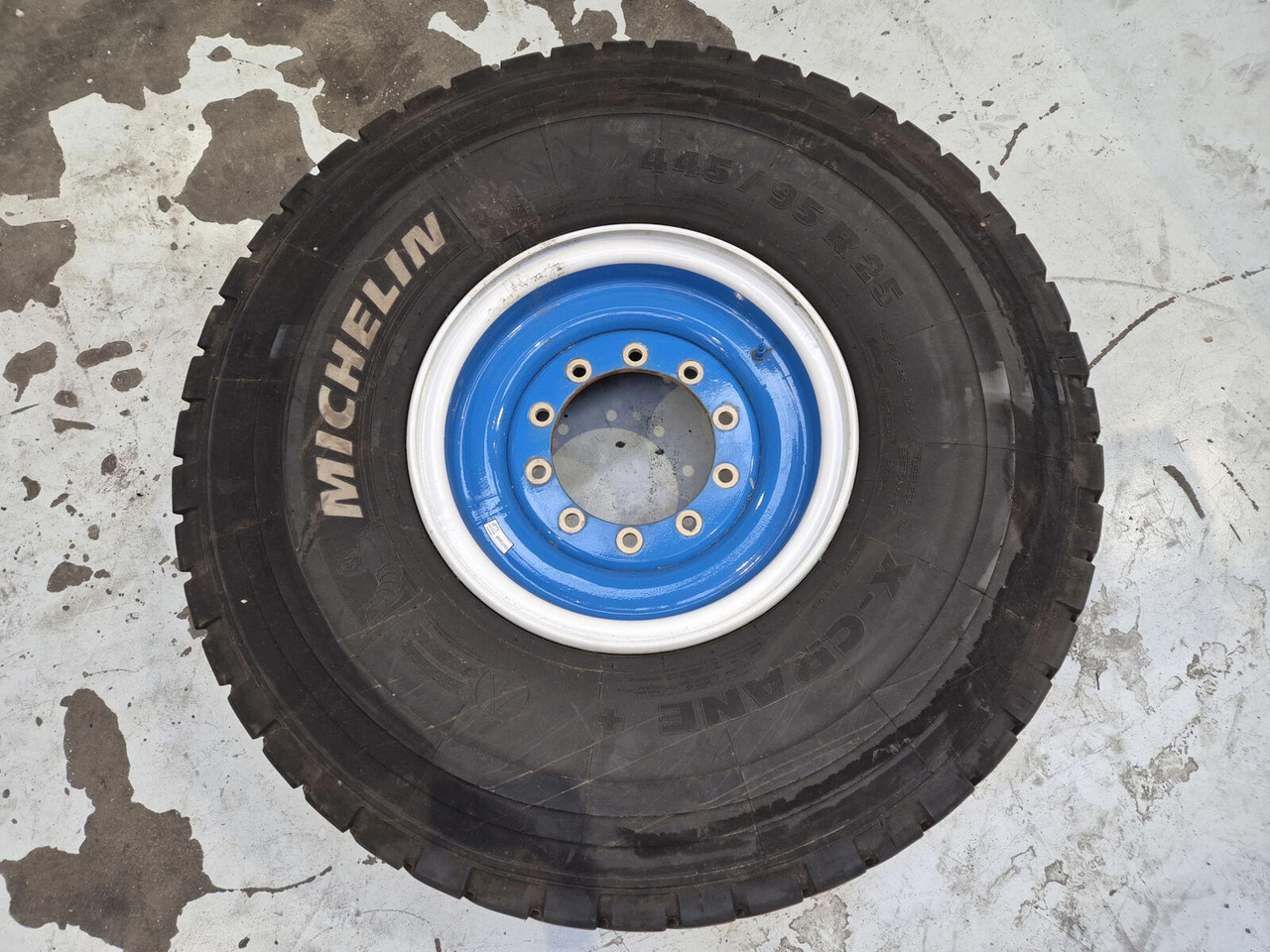 Liebherr Wheel 445/95R25 10 12 1p - Колесо для Кранов: фото 2 Liebherr Wheel 445/95R25 10 12 1p - Колесо для Кранов: фото 2