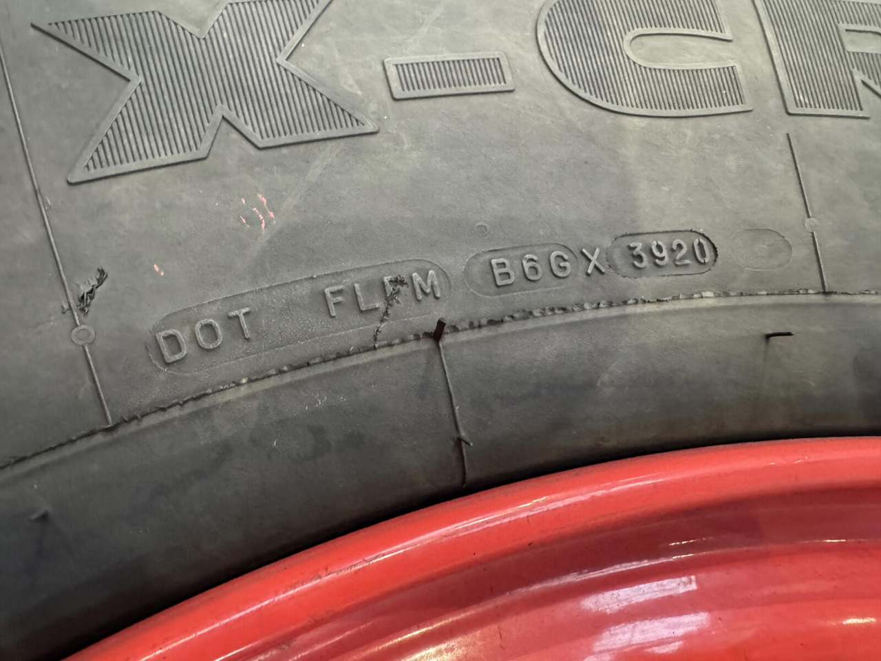 Liebherr Wheel 445/95R25 10 12 1p - Колесо для Кранов: фото 5 Liebherr Wheel 445/95R25 10 12 1p - Колесо для Кранов: фото 5