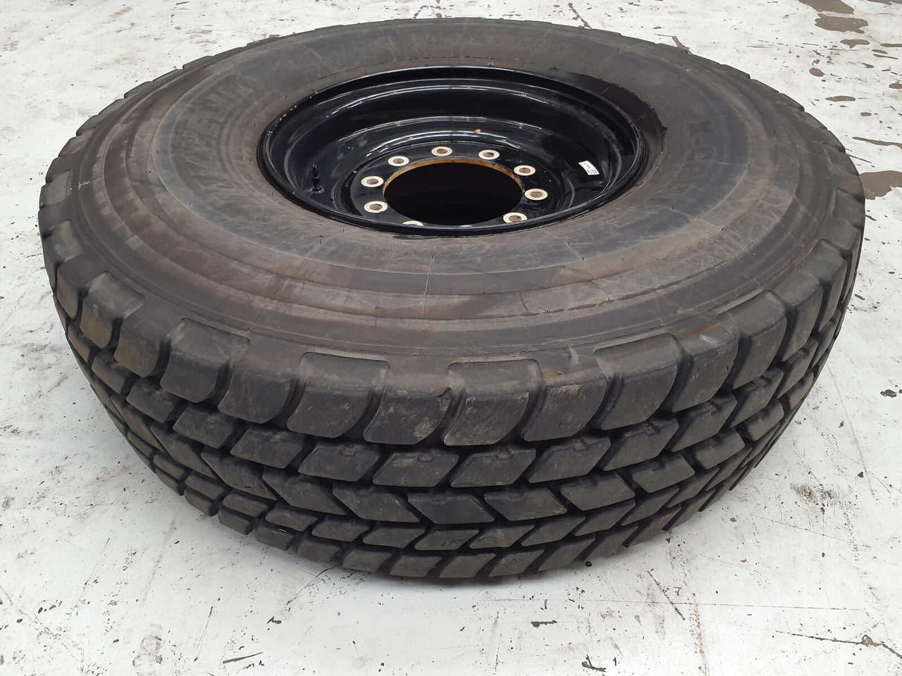 Michelin Wheel 445/95R25 10 12 1p - Колесо для Кранов: фото 1 Michelin Wheel 445/95R25 10 12 1p - Колесо для Кранов: фото 1