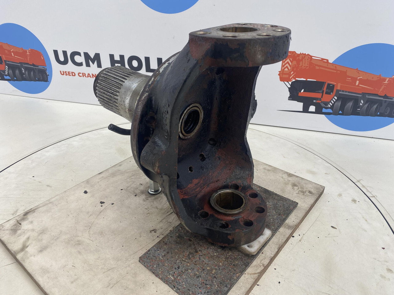 PPM 280 ATT Steering knuckle 16 holes axle 2 - Поворотный кулак для Кранов: фото 4 PPM 280 ATT Steering knuckle 16 holes axle 2 - Поворотный кулак для Кранов: фото 4