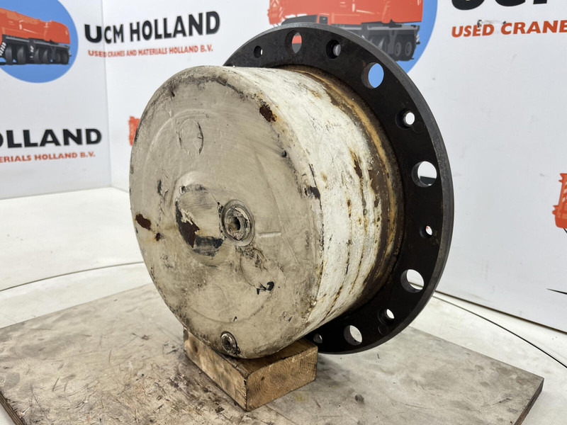 PPM 480 ATT planetary gear 22-25-74-38-3pl-H135-46 - Подвеска для Кранов: фото 2 PPM 480 ATT planetary gear 22-25-74-38-3pl-H135-46 - Подвеска для Кранов: фото 2