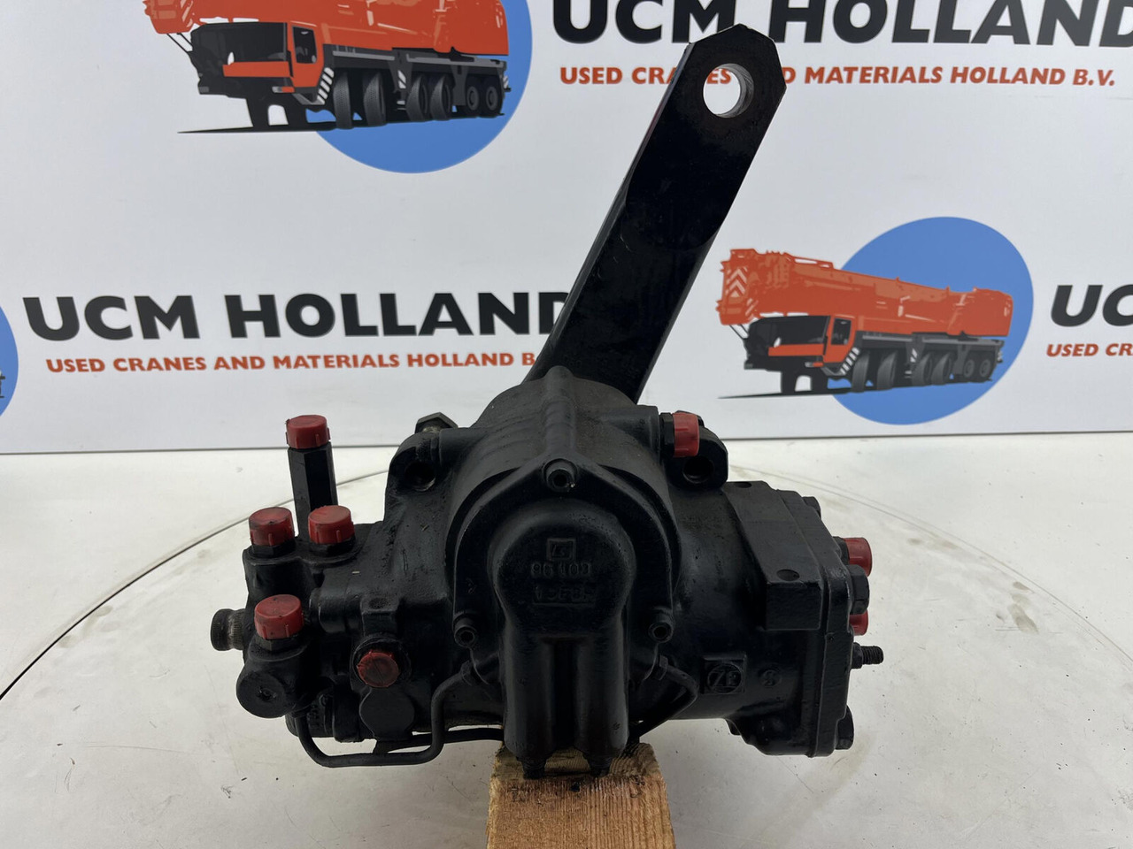 PPM 600 ATT steering box - Рулевой механизм для Мобильных кранов: фото 5 PPM 600 ATT steering box - Рулевой механизм для Мобильных кранов: фото 5