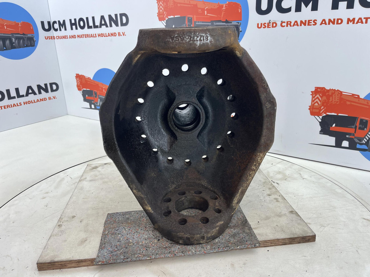 PPM ATT 400 Steering knuckle 16 holes axle 1 - Поворотный кулак для Кранов: фото 5 PPM ATT 400 Steering knuckle 16 holes axle 1 - Поворотный кулак для Кранов: фото 5