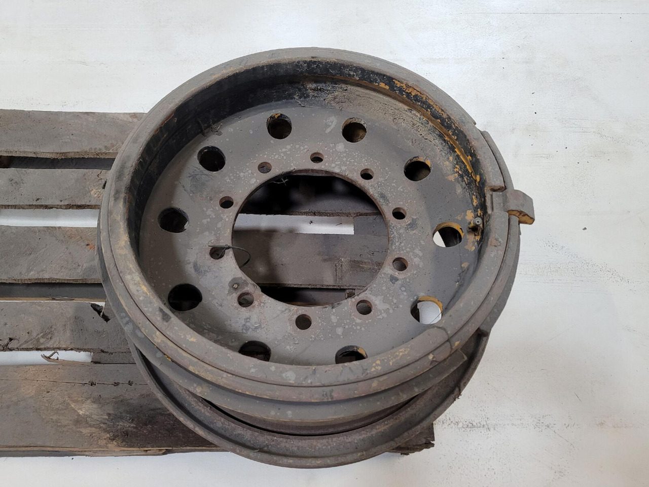 Rim 445/95R25 10 14.5 5p - Колесный диск для Кранов: фото 1 Rim 445/95R25 10 14.5 5p - Колесный диск для Кранов: фото 1