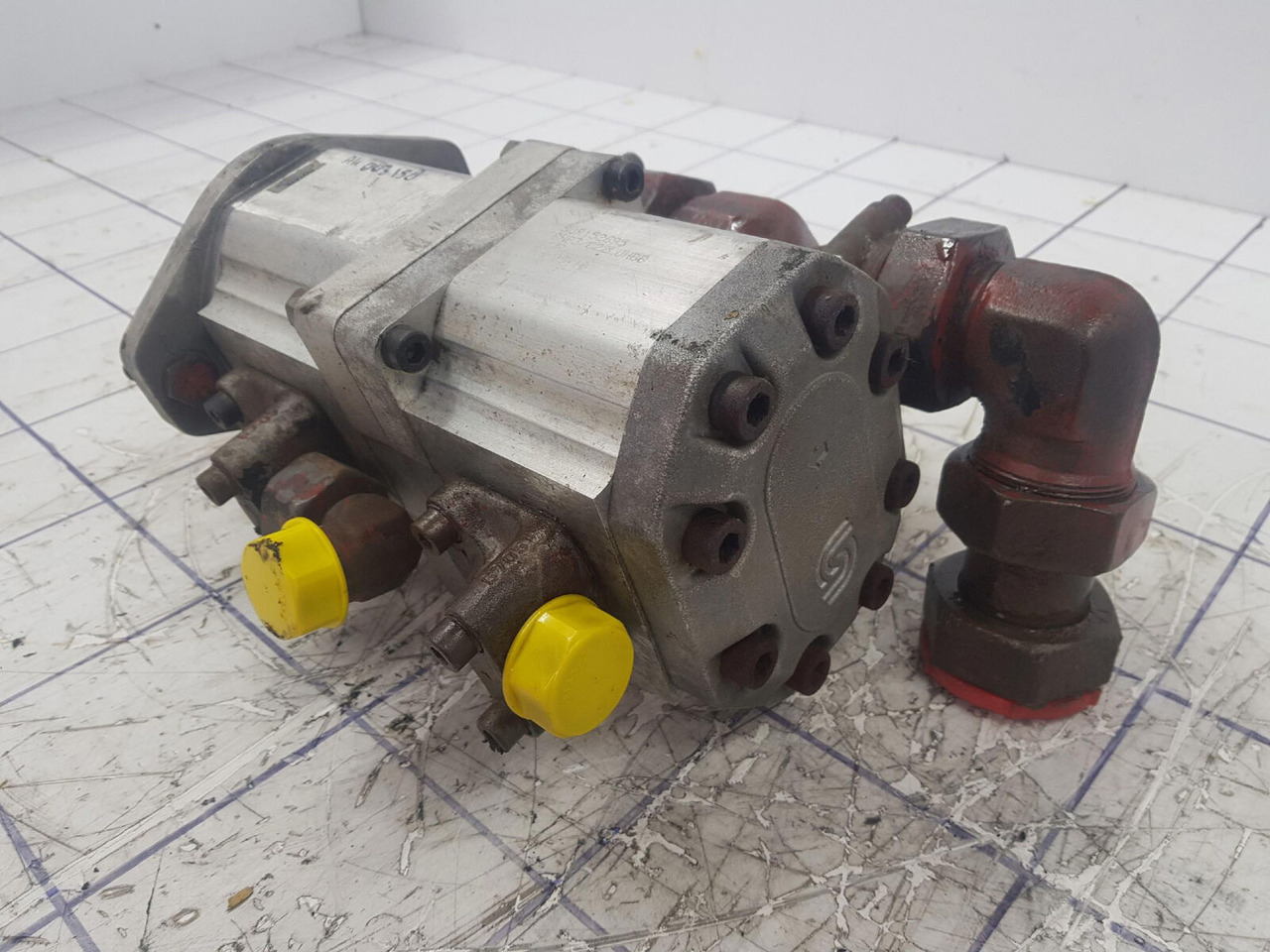 Sauer-Danfoss 70 GMT dual gear pump - Гидравлический насос для Мобильных кранов: фото 2 Sauer-Danfoss 70 GMT dual gear pump - Гидравлический насос для Мобильных кранов: фото 2