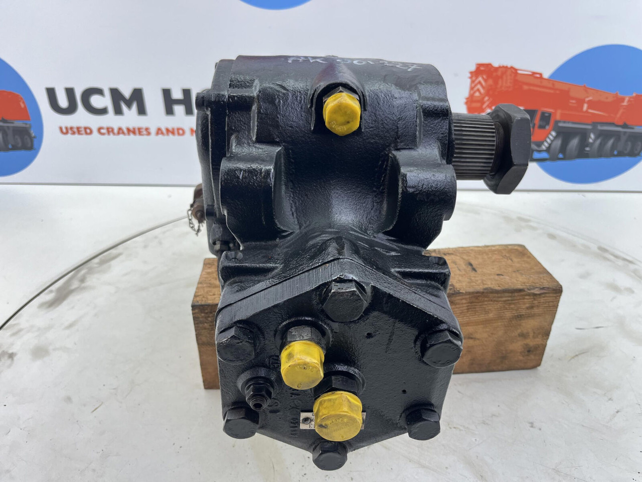 Spierings SK 477 AT4 steering box - Рулевой механизм для Кранов: фото 4 Spierings SK 477 AT4 steering box - Рулевой механизм для Кранов: фото 4