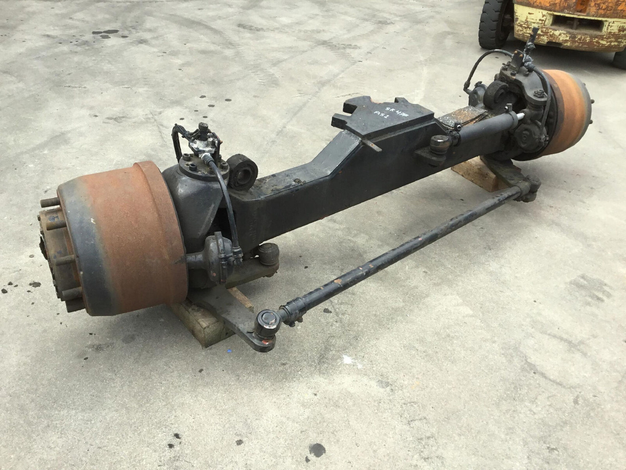 Spierings SK 477 axle 1 - Ось и запчасти для Мобильных кранов: фото 3 Spierings SK 477 axle 1 - Ось и запчасти для Мобильных кранов: фото 3