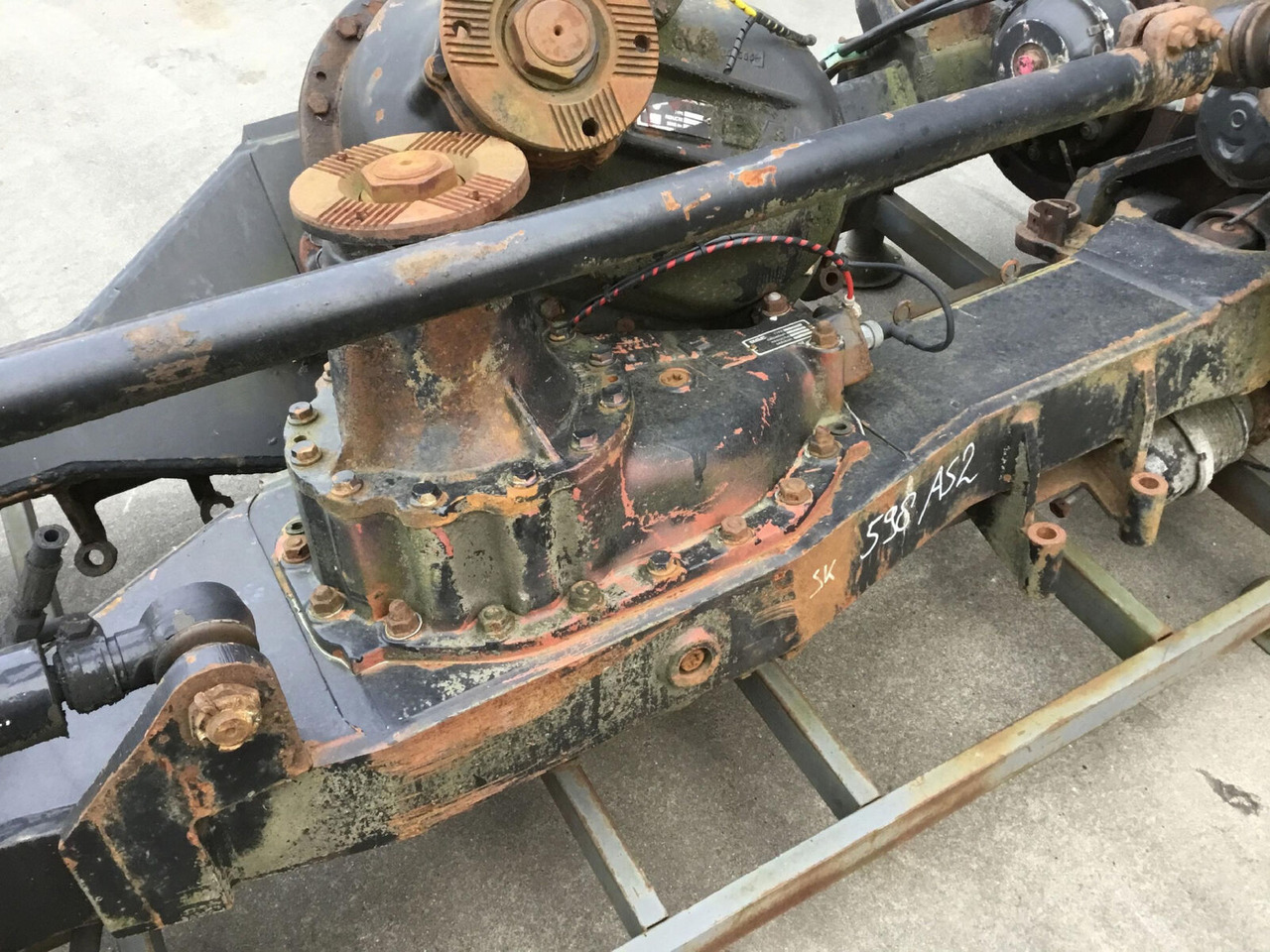 Spierings SK 598 axle 2 - Ось и запчасти для Мобильных кранов: фото 3 Spierings SK 598 axle 2 - Ось и запчасти для Мобильных кранов: фото 3