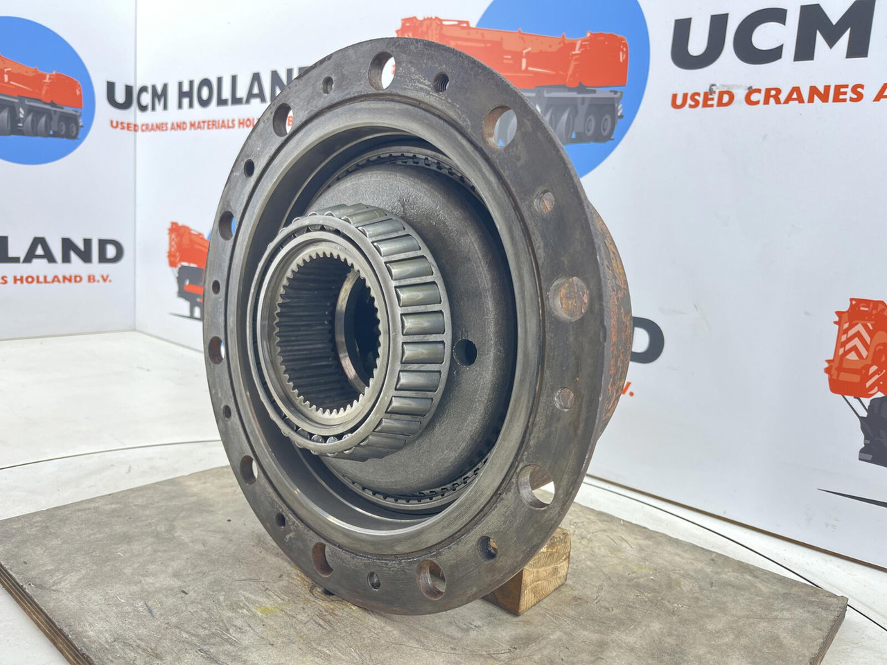 Terex AC 155 Planetary gear 17-24-67-32-3pl-H136-46 - Бортовой редуктор для Мобильных кранов: фото 3 Terex AC 155 Planetary gear 17-24-67-32-3pl-H136-46 - Бортовой редуктор для Мобильных кранов: фото 3