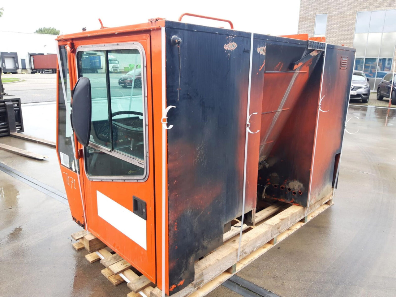 Terex AC 205 lower cab - Кабина для Мобильных кранов: фото 4 Terex AC 205 lower cab - Кабина для Мобильных кранов: фото 4