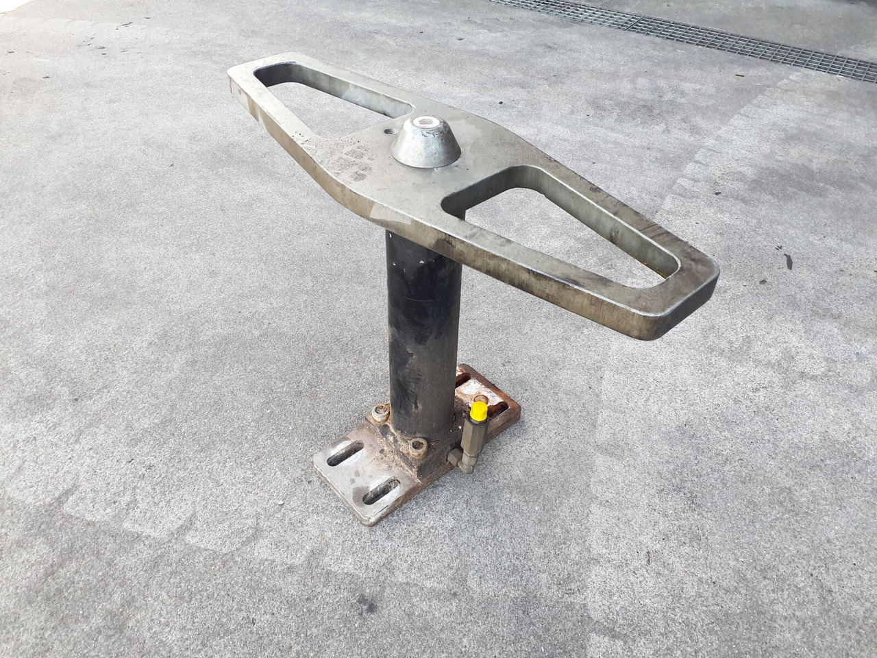 Terex AC 50-1 counterweight cylinder - Гидравлический цилиндр для Кранов: фото 1 Terex AC 50-1 counterweight cylinder - Гидравлический цилиндр для Кранов: фото 1