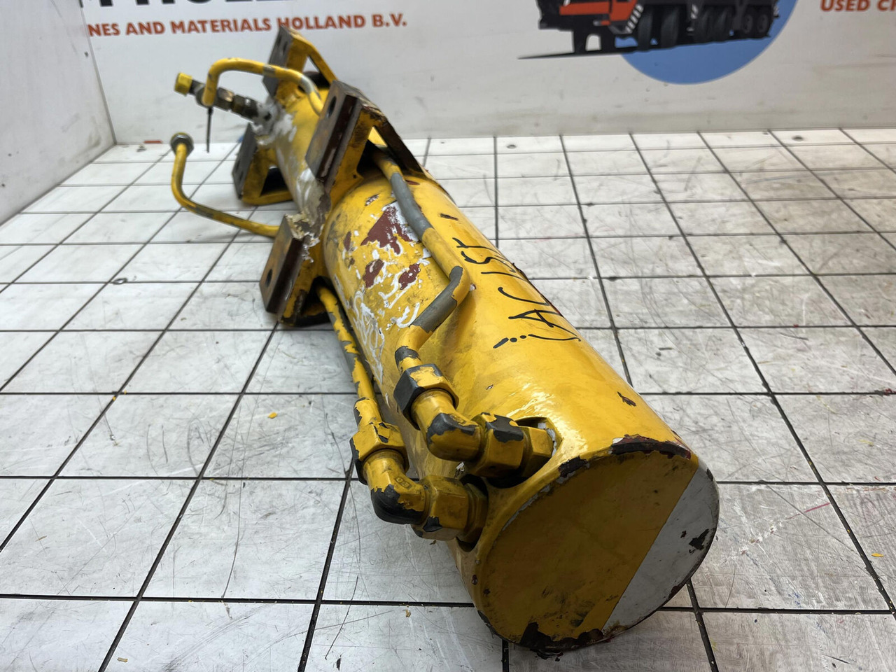 Terex AC 50 / AC 155 support cylinder front - Гидравлический цилиндр для Мобильных кранов: фото 4 Terex AC 50 / AC 155 support cylinder front - Гидравлический цилиндр для Мобильных кранов: фото 4