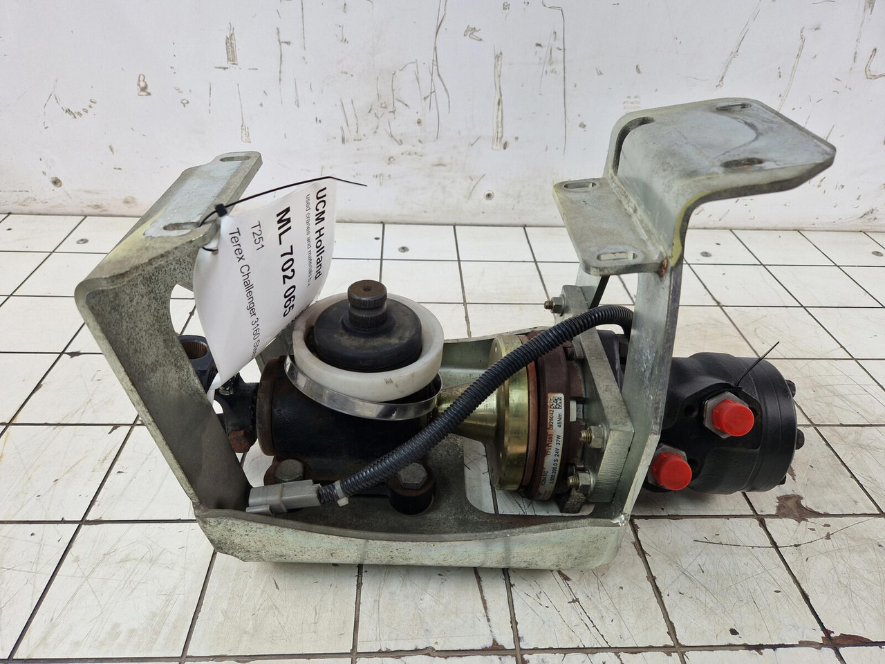 Terex Challenger 3160 Steering box - Рулевой механизм для Мобильных кранов: фото 1 Terex Challenger 3160 Steering box - Рулевой механизм для Мобильных кранов: фото 1