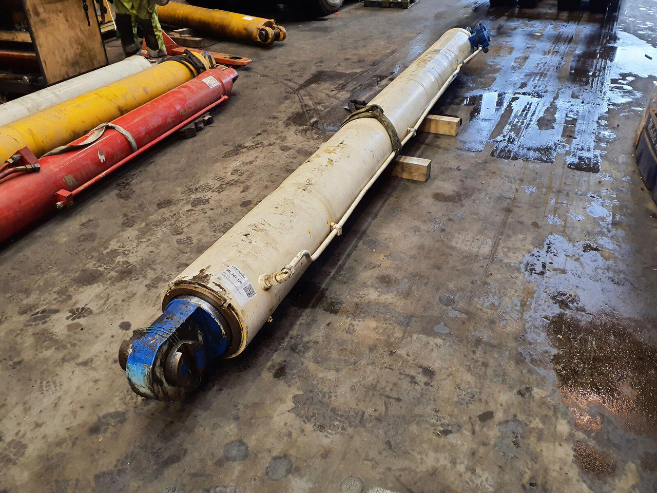 Terex HC 340 boom cylinder - Гидравлический цилиндр для Мобильных кранов: фото 1 Terex HC 340 boom cylinder - Гидравлический цилиндр для Мобильных кранов: фото 1