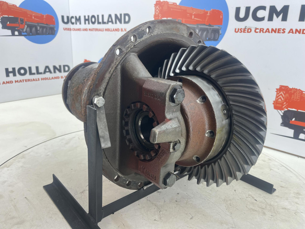 Terex HC 340 end differential 17x36 axle 6 - Дифференциал для Мобильных кранов: фото 1 Terex HC 340 end differential 17x36 axle 6 - Дифференциал для Мобильных кранов: фото 1