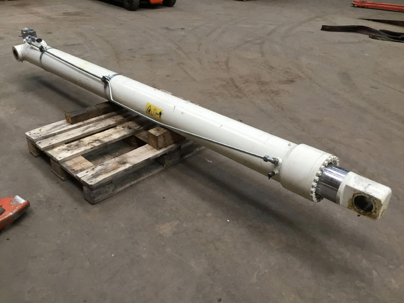 Terex Terex AC 40L-2 Boom cylinder - Гидравлический цилиндр для Кранов: фото 3 Terex Terex AC 40L-2 Boom cylinder - Гидравлический цилиндр для Кранов: фото 3