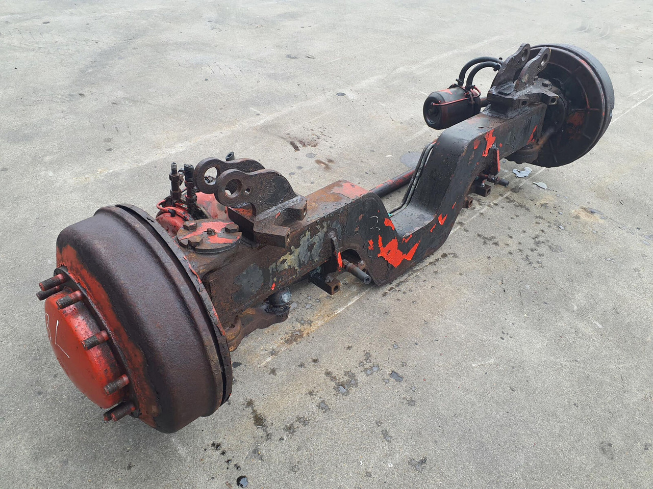 Weber LTM 1050 axle 3 - Ось и запчасти для Мобильных кранов: фото 4 Weber LTM 1050 axle 3 - Ось и запчасти для Мобильных кранов: фото 4