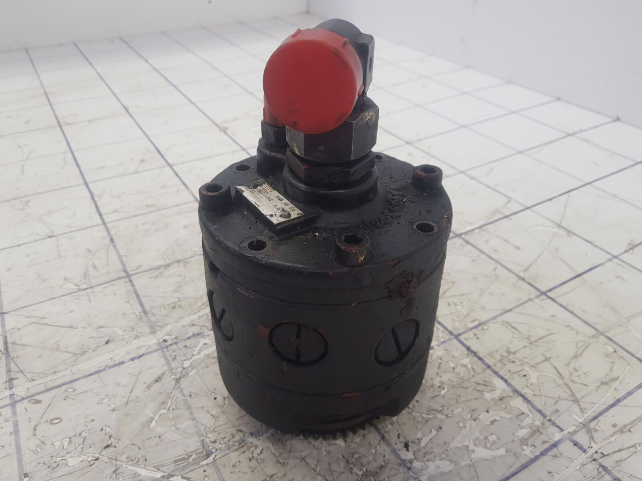 ZF Emergency steering pump from ZF - Гидравлический насос для Кранов: фото 2 ZF Emergency steering pump from ZF - Гидравлический насос для Кранов: фото 2