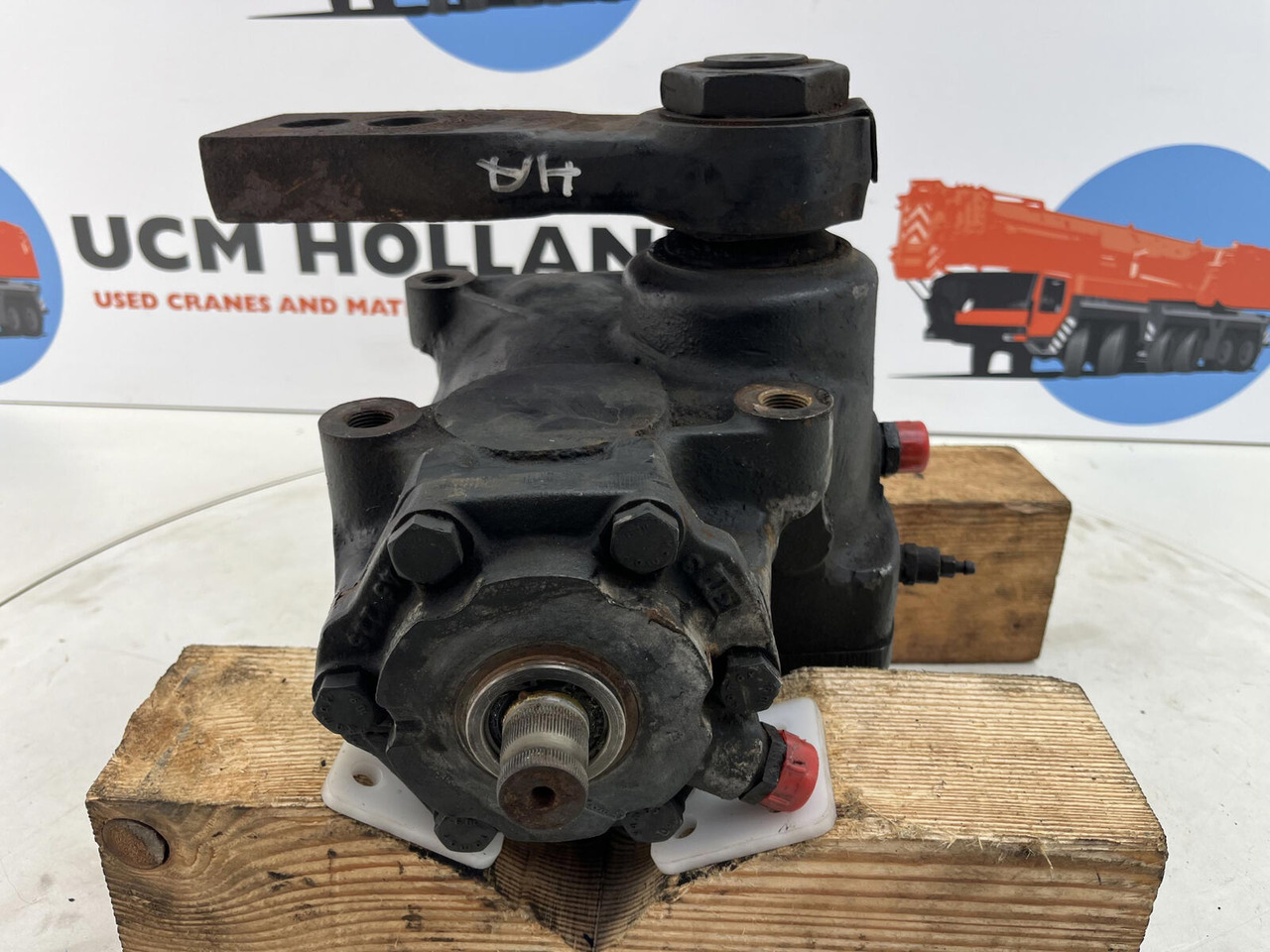 ZF Steering Box 130bar - Рулевой механизм для Мобильных кранов: фото 4 ZF Steering Box 130bar - Рулевой механизм для Мобильных кранов: фото 4