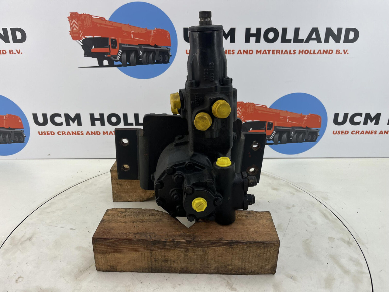 ZF ZF Steering Box - Рулевой механизм для Мобильных кранов: фото 2 ZF ZF Steering Box - Рулевой механизм для Мобильных кранов: фото 2