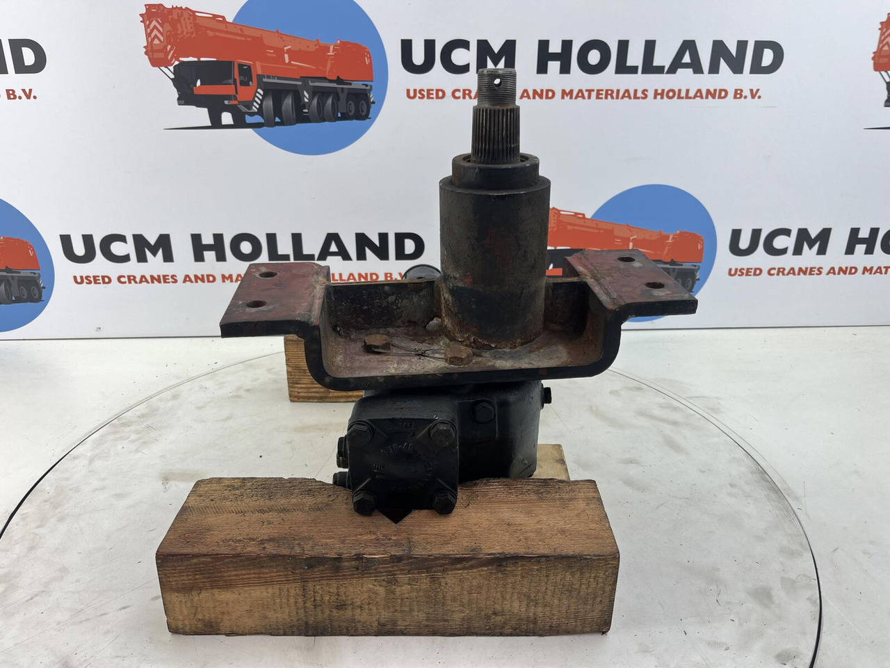 ZF ZF Steering Box - Рулевой механизм для Мобильных кранов: фото 5 ZF ZF Steering Box - Рулевой механизм для Мобильных кранов: фото 5