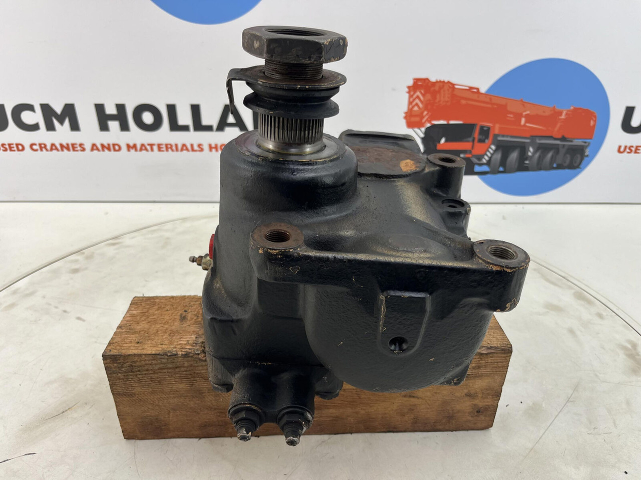 ZF ZF steering box - Рулевой механизм для Мобильных кранов: фото 3 ZF ZF steering box - Рулевой механизм для Мобильных кранов: фото 3