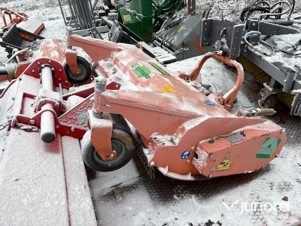 Betesputs - Agrimaster Spider 1800 - Косилка-измельчитель: фото 1 Betesputs - Agrimaster Spider 1800 - Косилка-измельчитель: фото 1