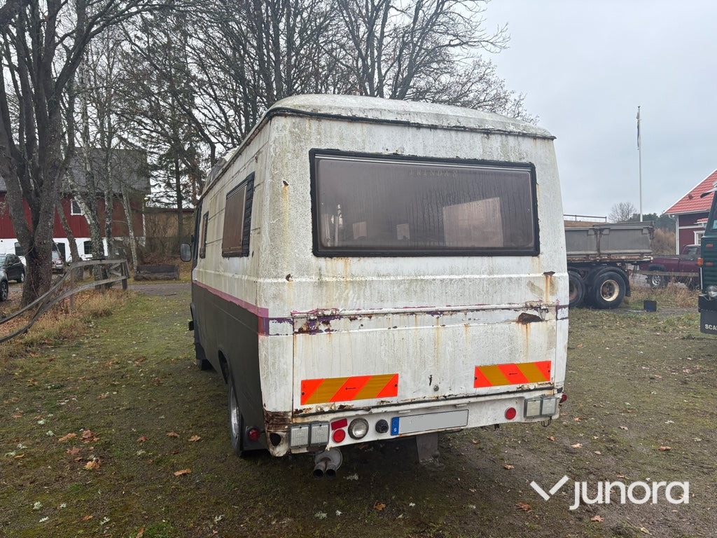 Husbil - Mercedes Benz, L 508 D35 - Кастенваген: фото 4 Husbil - Mercedes Benz, L 508 D35 - Кастенваген: фото 4