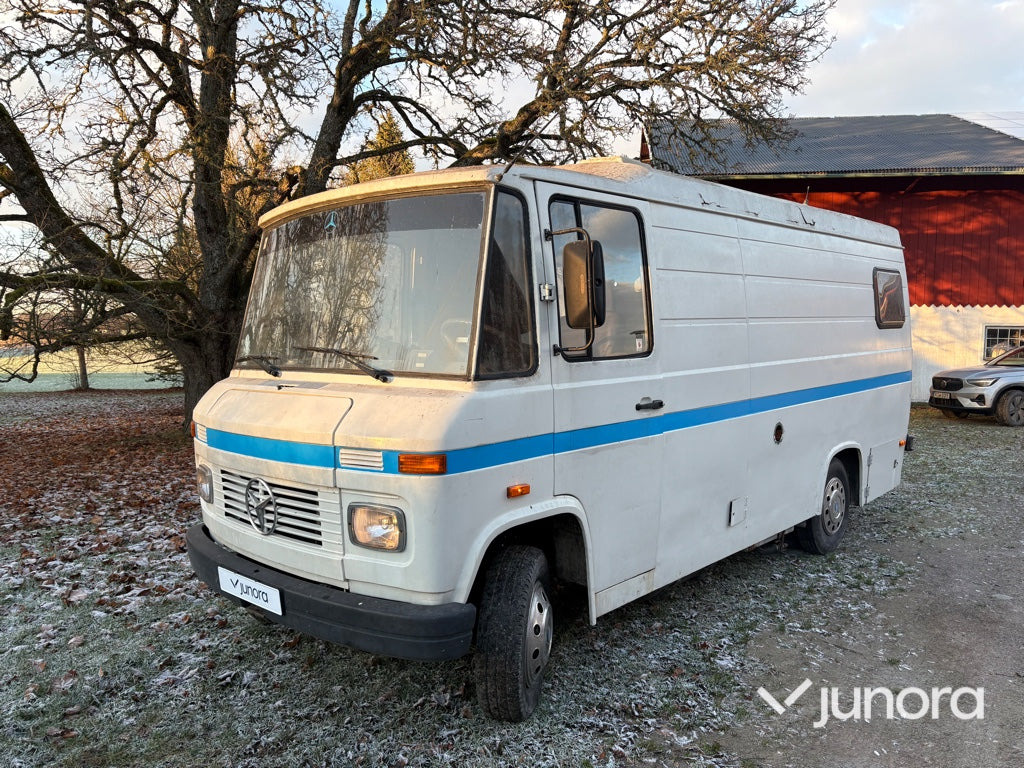 Husbil - Mercedes-Benz L 508D - Кастенваген: фото 1 Husbil - Mercedes-Benz L 508D - Кастенваген: фото 1