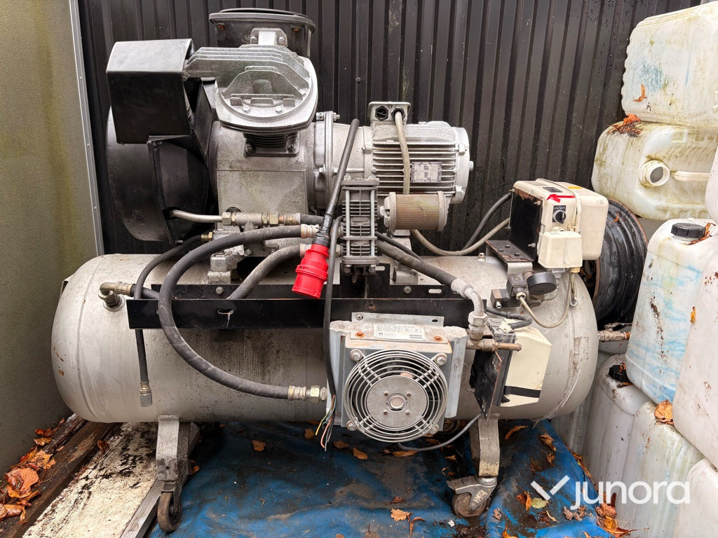 Kompressor Atlas Copco - Пневмокомпрессор для Строительной техники: фото 2 Kompressor Atlas Copco - Пневмокомпрессор для Строительной техники: фото 2