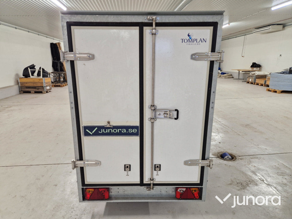 Mini Camper / Släp - Tomplan - Прицеп дача: фото 3 Mini Camper / Släp - Tomplan - Прицеп дача: фото 3