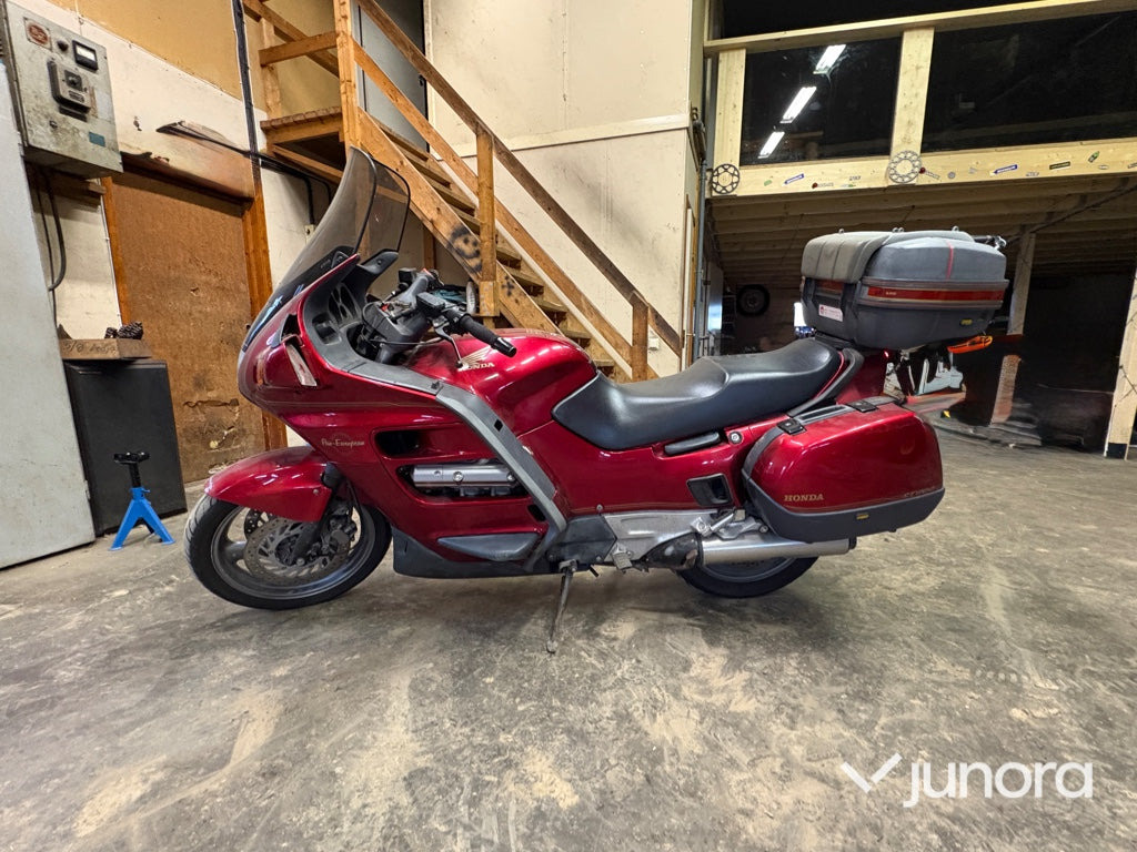 Motorcykel - Honda, ST1100 PAN EUROPEA - Мотоцикл: фото 2 Motorcykel - Honda, ST1100 PAN EUROPEA - Мотоцикл: фото 2