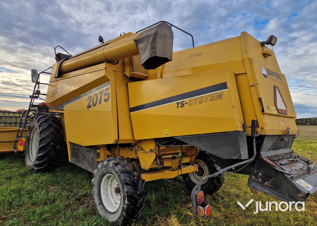 Skördetröska - Sampo Rosenlew, 2075 - Зерноуборочный комбайн: фото 3 Skördetröska - Sampo Rosenlew, 2075 - Зерноуборочный комбайн: фото 3