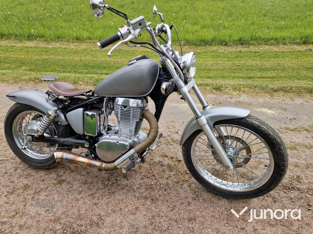 Suzuki LS 650 Bobber - Мотоцикл: фото 2 Suzuki LS 650 Bobber - Мотоцикл: фото 2