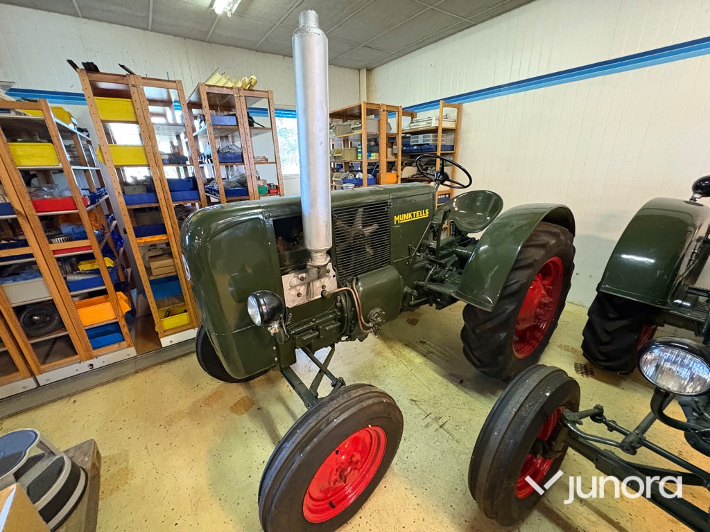 Traktor Bolinder Munktell BM10 - Трактор: фото 1 Traktor Bolinder Munktell BM10 - Трактор: фото 1