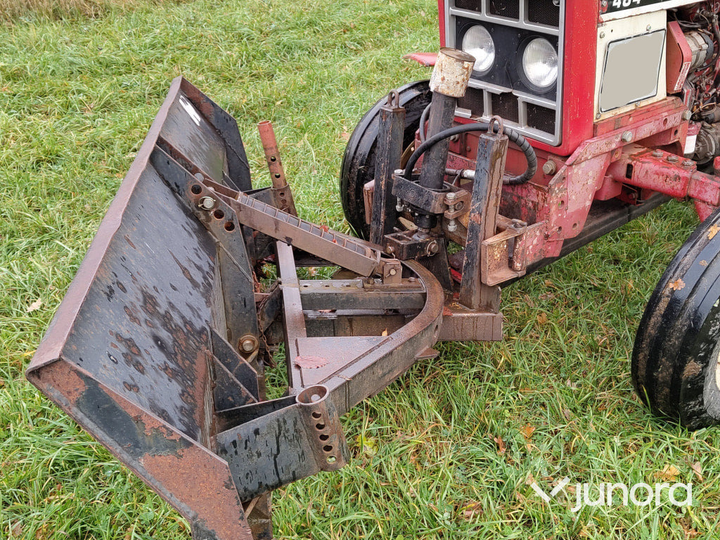 Traktor - International, 484 STD - Трактор: фото 5 Traktor - International, 484 STD - Трактор: фото 5