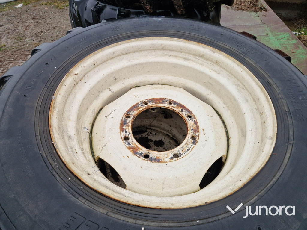 Traktordäck - Valmet 6400 - Колесо для Тракторов: фото 4 Traktordäck - Valmet 6400 - Колесо для Тракторов: фото 4