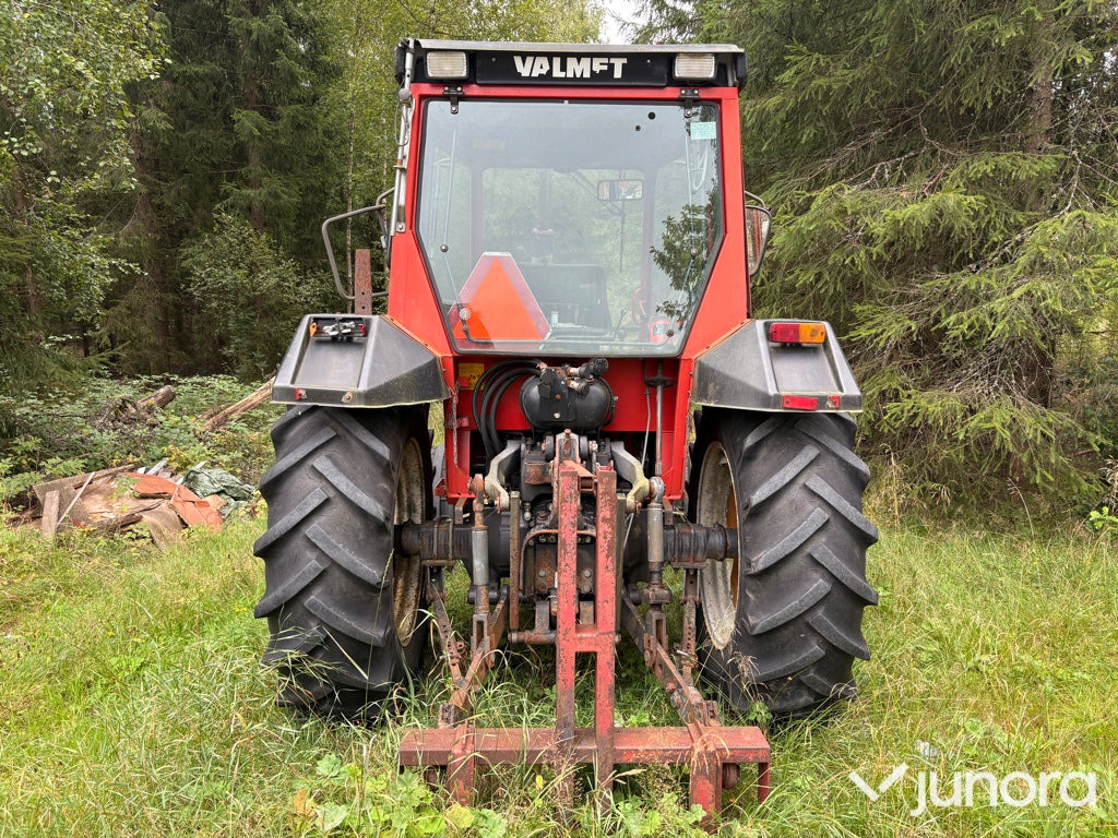Valmet 305 - Трактор: фото 5 Valmet 305 - Трактор: фото 5